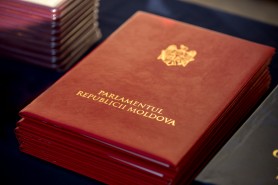 Mai mulți medici de familie din toată țara au fost decorați cu Diplome de gradul I ale Parlamentului
